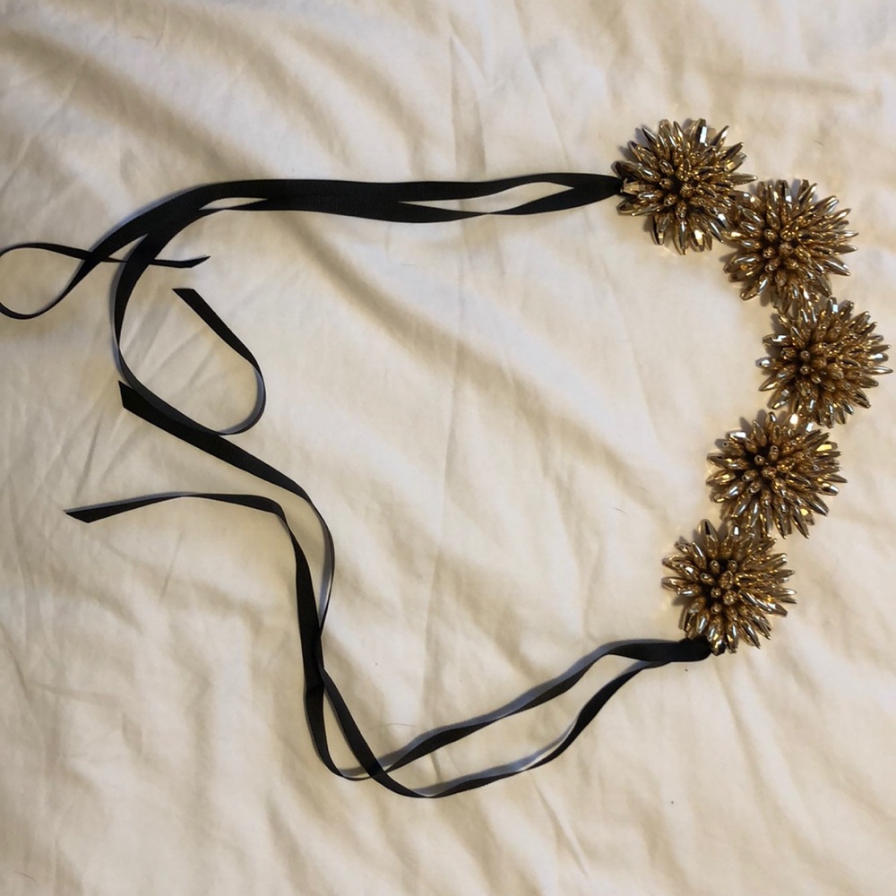 Fun gold necklace/accent belt